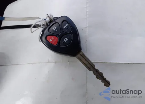 2013 Toyota Corolla Le z USA, uszkodzony, nr VIN 2T1BU4EE7DC946679